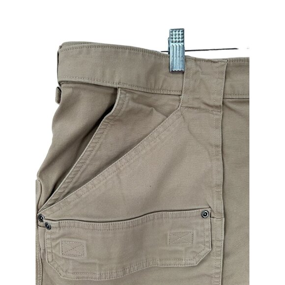 Duluth Trading Co Cargo Shorts Coolmax Flex Firehose Mens 46 Beige - Picture 2 of 15